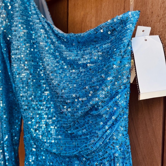 Xtraordinary One Shoulder Sequin Wrap Drape Mini Dress Blue Size 5 - Picture 9 of 16